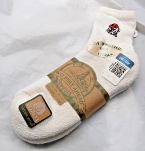 NCAA Georgia Bulldogs Logo weiß Erwachsene Viertel Socken Schuhgröße 13 zwei Füße voraus - Bild 1 von 3