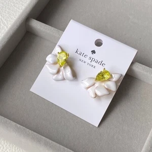 Kate Spade New York Floral Frenzy Stud Earrings White - Picture 1 of 5