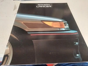Años 90? Folleto de ventas original de Mitsubishi Lancer - Imagen 1 de 5