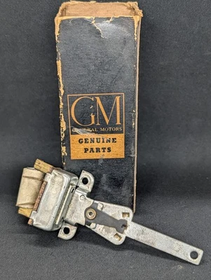 NOS 1955 1956 1957 CHEVROLET BEL AIR 150 210  W/ AIR FLOW HEATER SWITCH 3132945 - Image 1 of 4