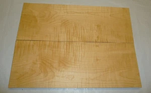 Riegelahornholz Decke/ Boden; 55 x 40 x 2,2 cm; 2 teilig, Tonholz  Artnr 379 - Bild 1 von 1