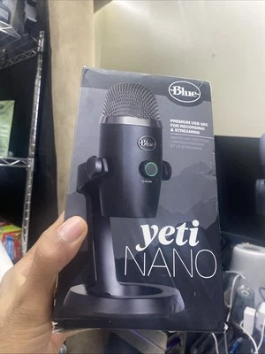 BLUE YETI NANO USB MICROPHONE FOR RECORDING/STREAMING IN GREY! (AZP025423) - Image 1 of 4
