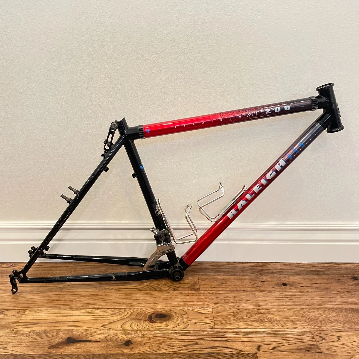 Preços baixos em Mountain bikes masculinas com estrutura de