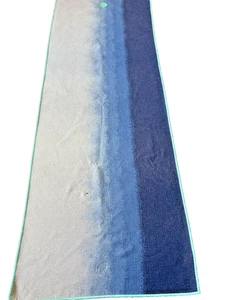 Manduka Yogitoes Blue Moon Skidless Yoga Mat Towel - Picture 1 of 6