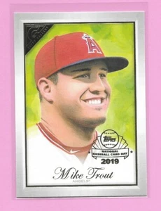 MIKE TROUT 2019 Topps Gallery Preview National Baseball Card Day GP-MT Angels - Picture 1 of 2