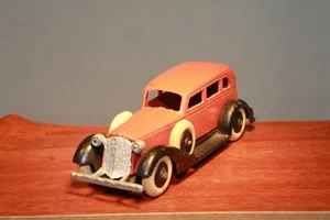 1930s Graham Sedan #615 Six Wheel Side Spares Vintage TootsieToy Made in USA - Picture 1 of 5