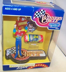 1997 WINNERS CIRCLE STARTING LINEUP #24 JEFF GORDON DUPONT CHAMPION FIGURE & CAR - Picture 1 of 7