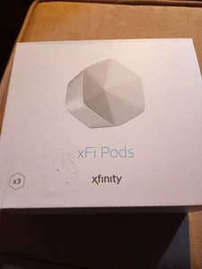 Xfinity xFi Pod WiFi Network Range Extender, 1st Generation, XE1-S 3 Lot - Picture 1 of 7