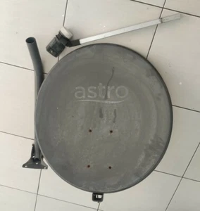 Used Working Unit Piring Astro Satellite Disc 65cm - Picture 1 of 8