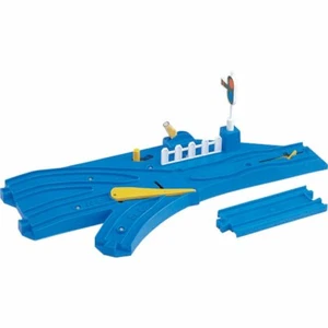 Takara Tomy Plarail Pla Rail R-16 Automatic point rail (with 1/2 straight rail) - Picture 1 of 3