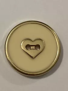 Gold Magnolia Herz Design Epoxid Knöpfe 2 Loch 23 mm/36L 6er Pack - Bild 1 von 3