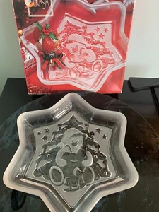 Mikasa Christmas Star Dish - Teddy Sweet Glass Serving Platter Tray Dish 9 1/4" - Picture 1 of 7