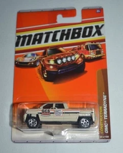 2010 MATCHBOX CONSTRUCTION GMC TERRADYNE TAN 50/100 - Picture 1 of 2