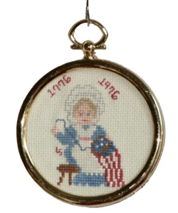 13 Kolonien amerikanische Flagge Feiertag Weihnachtsschmuck Betsy Ross Kreuzstich '76 - Bild 1 von 7
