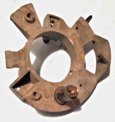 1961-68 Dodge Heavy Truck 600-1000 series Mopar Horn Contact & Turn Signal Plate - Image 1 of 2