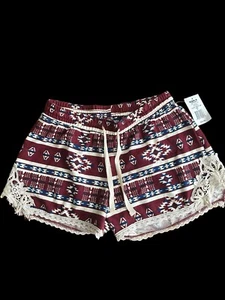 Women's Freshman Aztec Design Elastic Waist Pull On Shorts Size M Waist Tie, NWT - Picture 1 of 9