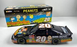 Tony Stewart #20 Home Depot PEANUTS in Search of Great Pumpkin 1/24 Diecast Mint - Picture 1 of 24