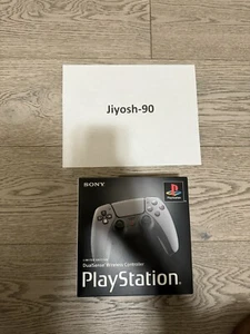 PS5 Playstation 5 DualSense Wireless Controller 30th Anniversary LIMITED EDITION - Bild 1 von 1