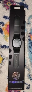 NUEVO Disney Parks Magic Band Plus Color Negro Sólido SIN VINCULAR CON CABLE INCLUIDO - Imagen 1 de 1