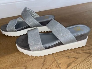 DANIEL YARA SILVER TWO BAR SANDALS SIZE EUR 40 - UK 7 - NEW - Picture 1 of 5