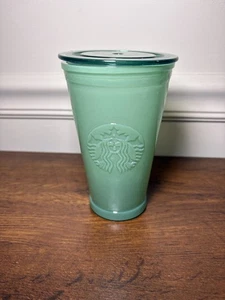 Starbucks Green Glass Tumbler with Lid - Embossed Siren Logo - No Straw - Bild 1 von 8