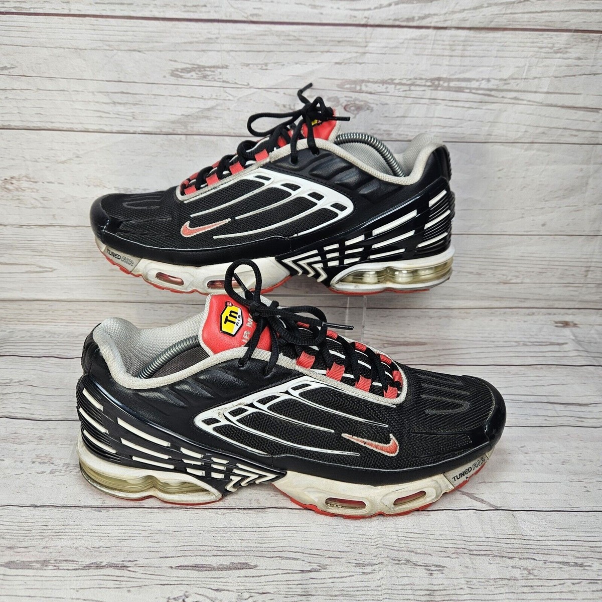 tn 3 track red