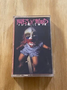 Babes In Toyland - Painkillers Cassette Tape 1993 E.P Grunge Rock 90s 9 45339-4 - Picture 1 of 7