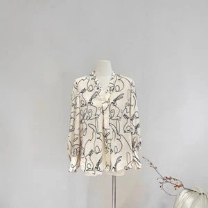 Silk Shirt Women's New Printed V-Neck Long Sleeve 100% Mulberry Silk Top Blouses - Picture 1 of 25