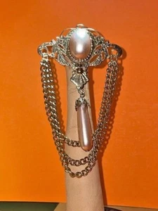 Vintage viktorianischer Stil, goldfarbene Kette, filigrane Brosche mit rosa Kunstperle - Bild 1 von 3