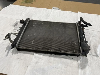 Condensador de CA compatible con 15-18 FORTE 558223 Foto 1 de 3