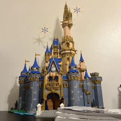 LEGO Disney: The Disney Castle (43222) used *READ* - Image 1 of 4