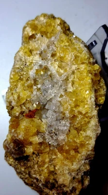 FLUORINE/FLUORITE QUARTZ  - FILON JAUNE - VALZERGUES - AVEYRON  - Photo 1/4