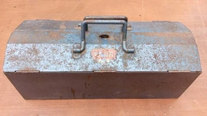 Vintage ENOX Barn Type Metal Toolbox With Lift Out Tray Made in England - Picture 1 of 10
