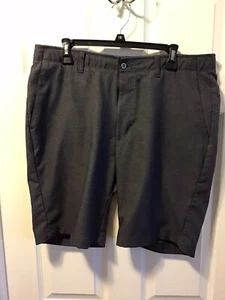 PEBBLE BEACH Mens Gray Dry-Luxe Performance Chino Golf Shorts Sz 36 - Picture 1 of 4