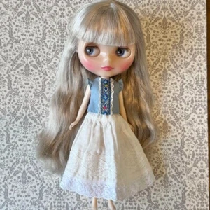 Neo Blythe Reading Lady Lucy Doll Only Eye Correction Japan Takara Tomy Rare F/J - Picture 1 of 11