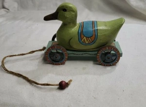 RARE Vintage 1990’s Hand Painted Hand Carved Wooden Duck Pull Toy on Wheels 622 - Bild 1 von 8