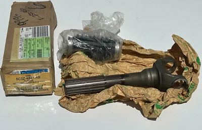 Ford F250-550 Super Duty 2005-16 brida de yugo deslizante 4x4 brida de acoplamiento 5C3Z4841AB Foto 1 de 4