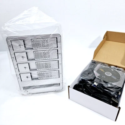 Xcellon DRD-401 Four-Bay System for 3.5" SATA Hard Disk Drives - Image 1 of 4