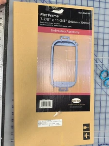 Baby Lock Flat Frame 200mm x 300mm (7-7/8 x 11-3/4) - Picture 1 of 2