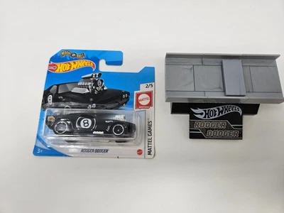 Mattel Mega Construx Hot Wheels Rodger Dodger 1:64 Car and stand ONLY - Image 1 of 4