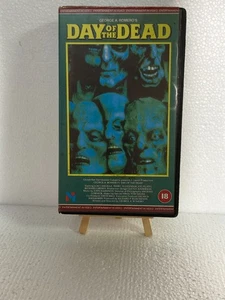 GEORGE A. ROMERO'S DAY OF THE DEAD - VHS - Tape - Next Work Day Post - Picture 1 of 4