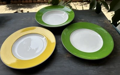 Kate Spade~Lenox Rutherford Circle~9"YELLOW & Green Accent Plate~Pasta Soup Bowl - Image 1 of 4