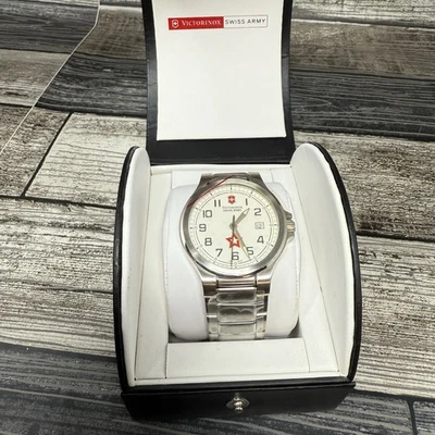 Victornix Swiss Army Peak Li White Dial Mens Watch Silver NEW IN BOX - Image 1 of 4