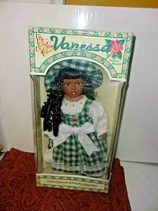 NIB African American FINE PORCELAIN DOLL BY VANESSA RICARDI 2000 - Bild 1 von 2