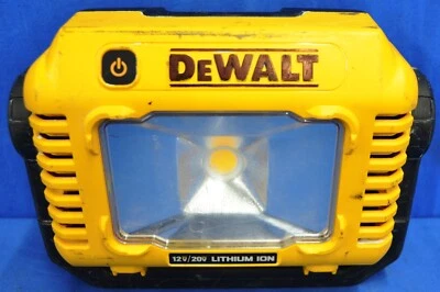 DEWALT DCL077 (FPP006645) W/ 20V 2AH BATTERY - Image 1 of 4