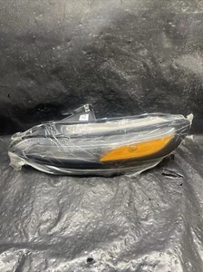 2014-2018 JEEP CHEROKEE OEM LEFT LED DRL PARK AND TURN  SIGNAL LIGHT 68157103AQ - Picture 1 of 8
