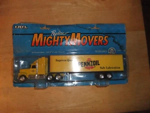 Remolque tractor de cabina Ertl Mighty Movers 1991 vintage nuevo - Imagen 1 de 6