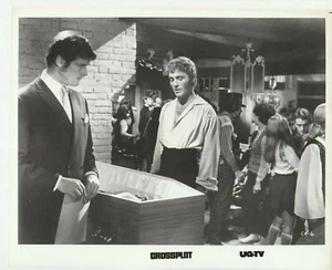 Foto Roger Moore e Alexis Kanner in trama incrociata 1969 - Foto 1 di 2