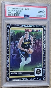 Aros embrujados de la NBA 2023 Nikola Jokic Holo Webs - #1 - PSA 10 GEM MT - Imagen 1 de 2