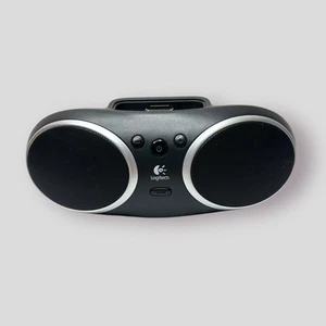 Logitech S135i Speaker 30 Pin iPod Dock Aux Input Tested Portable NO ADAPTER - Picture 1 of 9